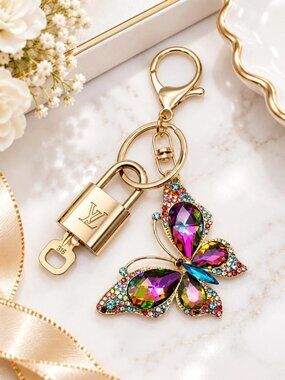 LV Gold Padlock & Key 🔒 Authentic Louis Vuitton Bag Unbranded Butterfly Charm